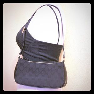 GUCCI patent leather trim canvas shoulder bag
